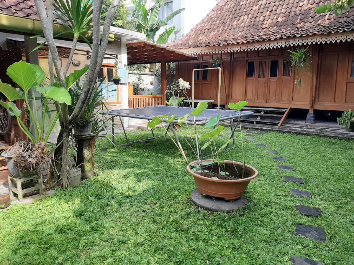 Rumah566 ジョグジャカルタ エクステリア 写真