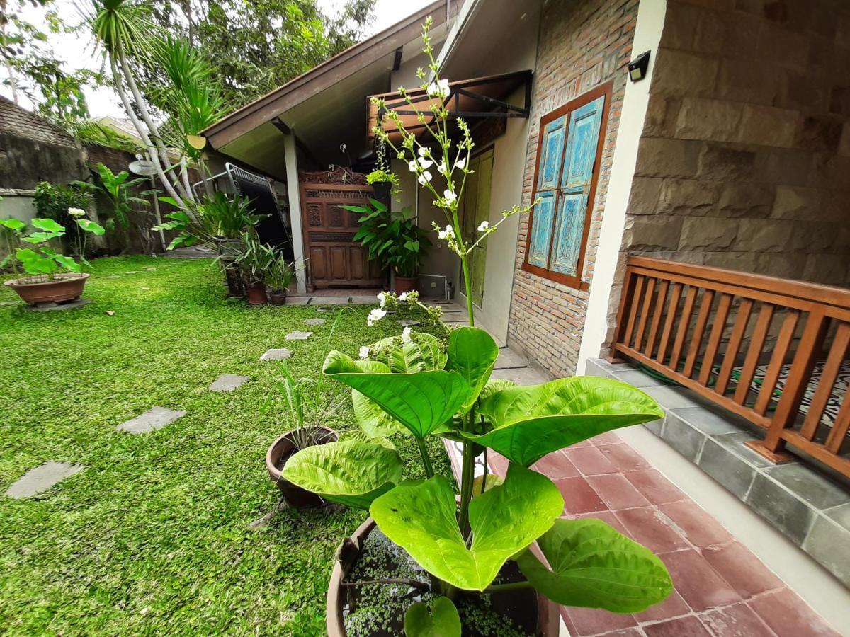 Rumah566 ジョグジャカルタ エクステリア 写真