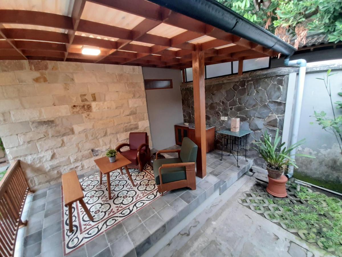Rumah566 ジョグジャカルタ エクステリア 写真