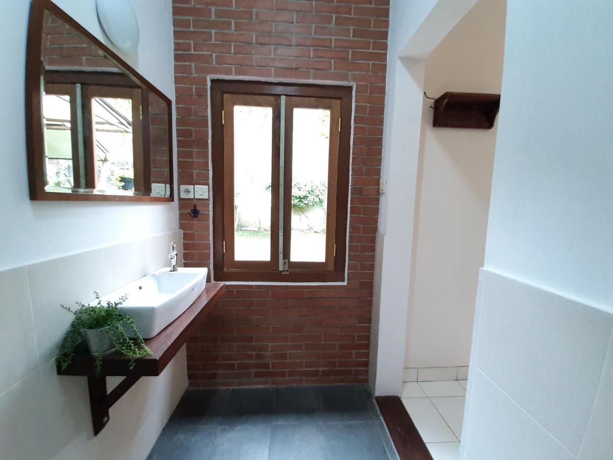 Rumah566 ジョグジャカルタ エクステリア 写真