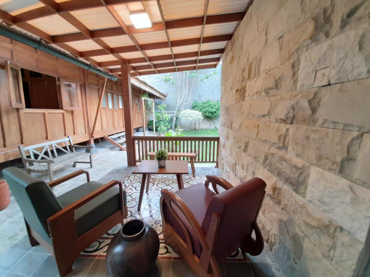 Rumah566 ジョグジャカルタ エクステリア 写真